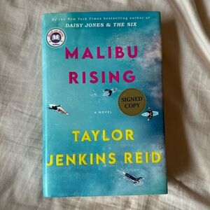 SIGNED BOOK! Malibu Rising